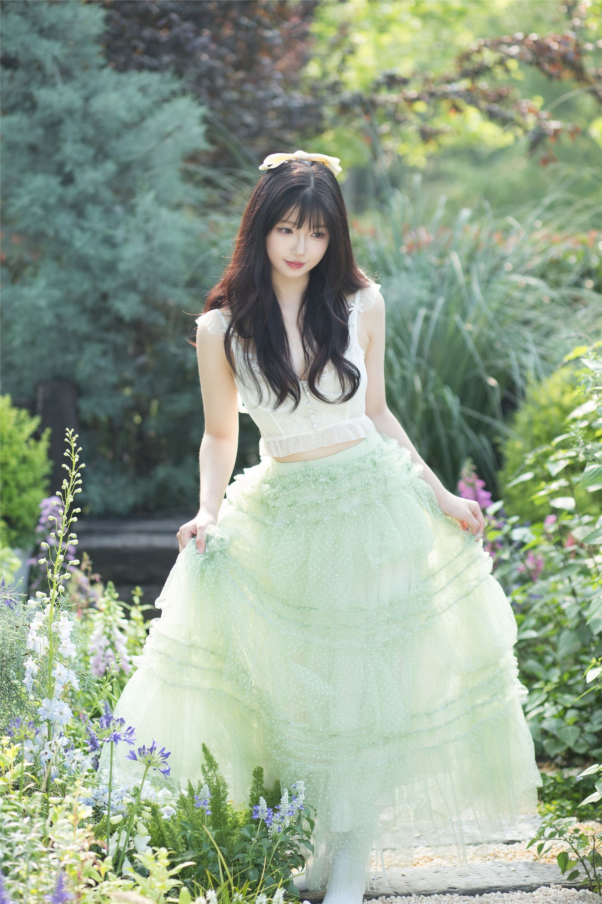 YITUYU艺图语 2025.01.18 公主的花园 月月公主